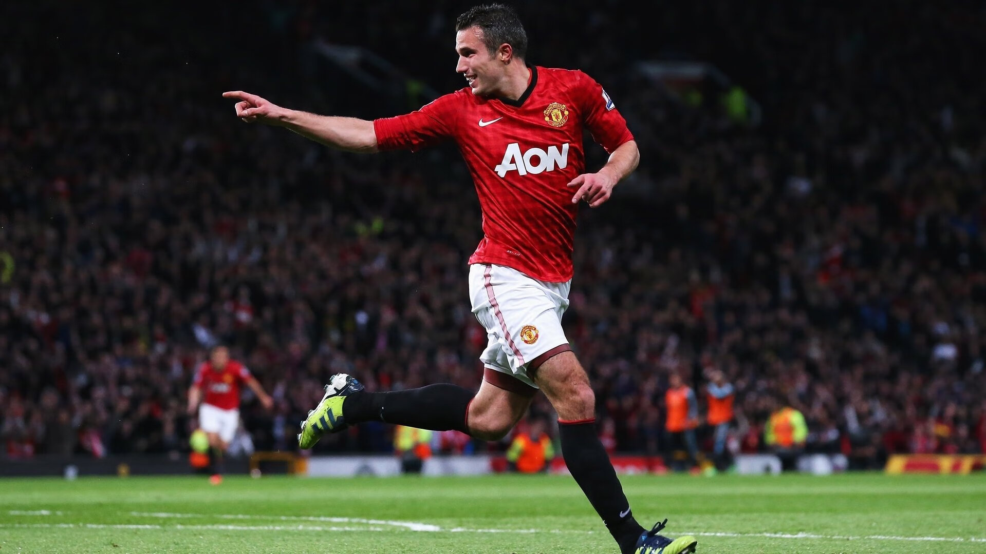 米兰体育官方网站APP下载-五大联赛是否将球员横向跑位质量列入战术考核重点，五大联赛跑动距离